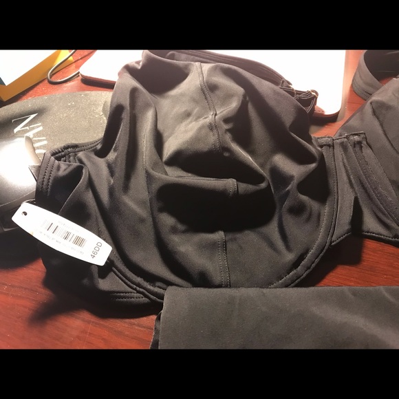 Bathing suit - Picture 2 of 2